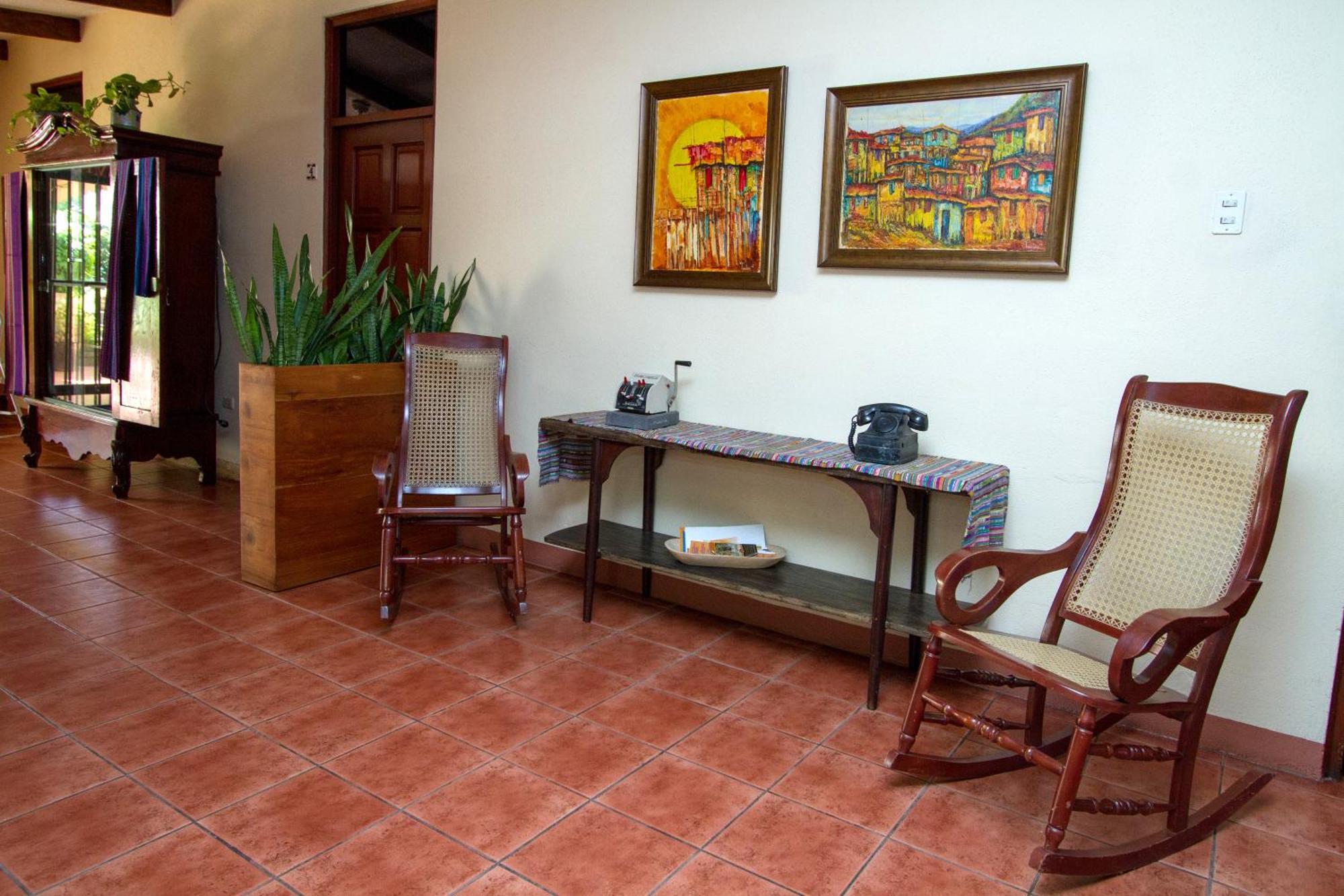 Hotel Colibri Managua Exterior photo